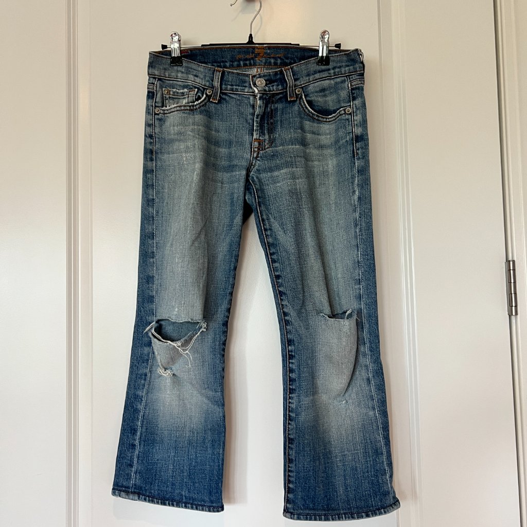 7 For All Mankind Jeans Designer Distressed Busted Knee Euc